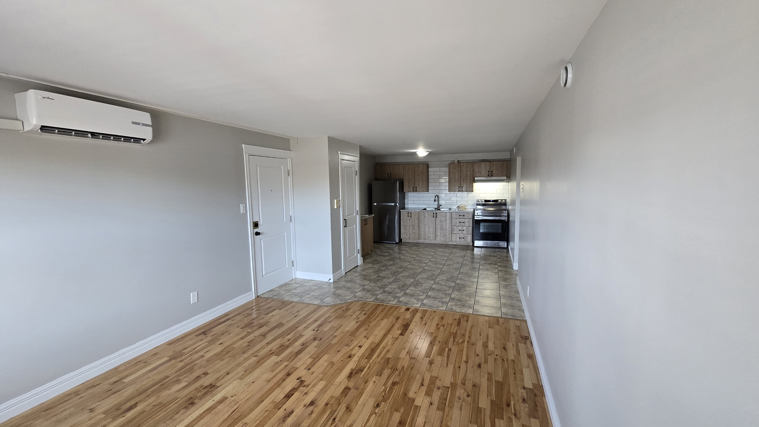 22 MacAleese Lane, 16
